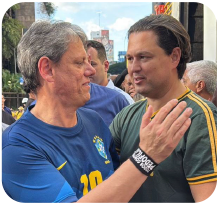 Major Vitor Santos com Tarcísio de Freitas